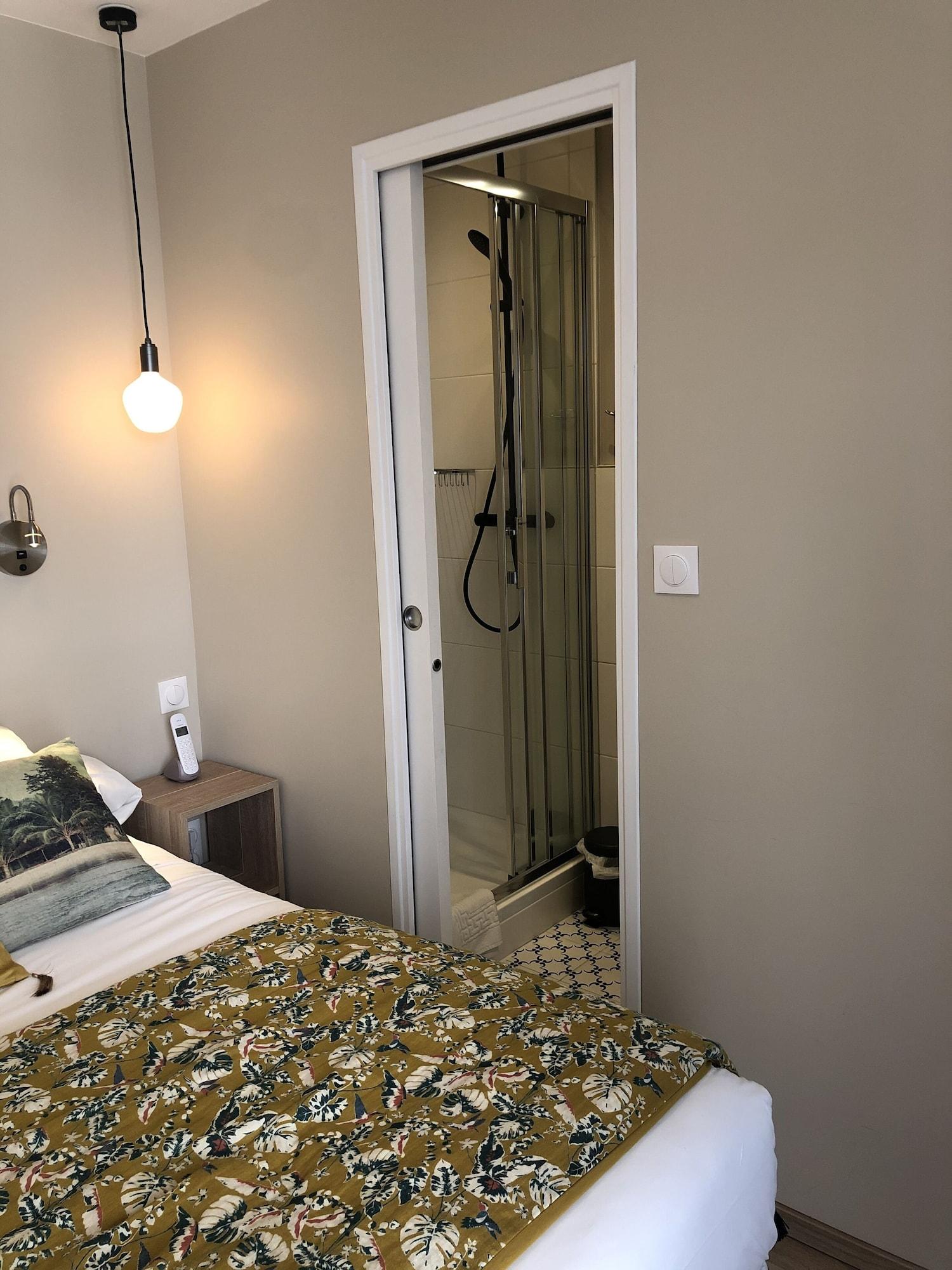 Hotel Moderna 셰르부르 앙 코탱탕 외부 사진